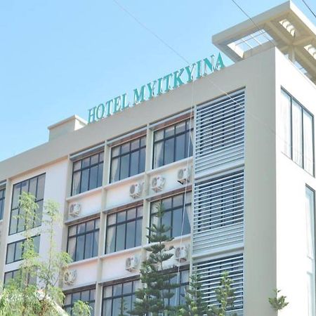 Hotel Myitkyinā Екстериор снимка
