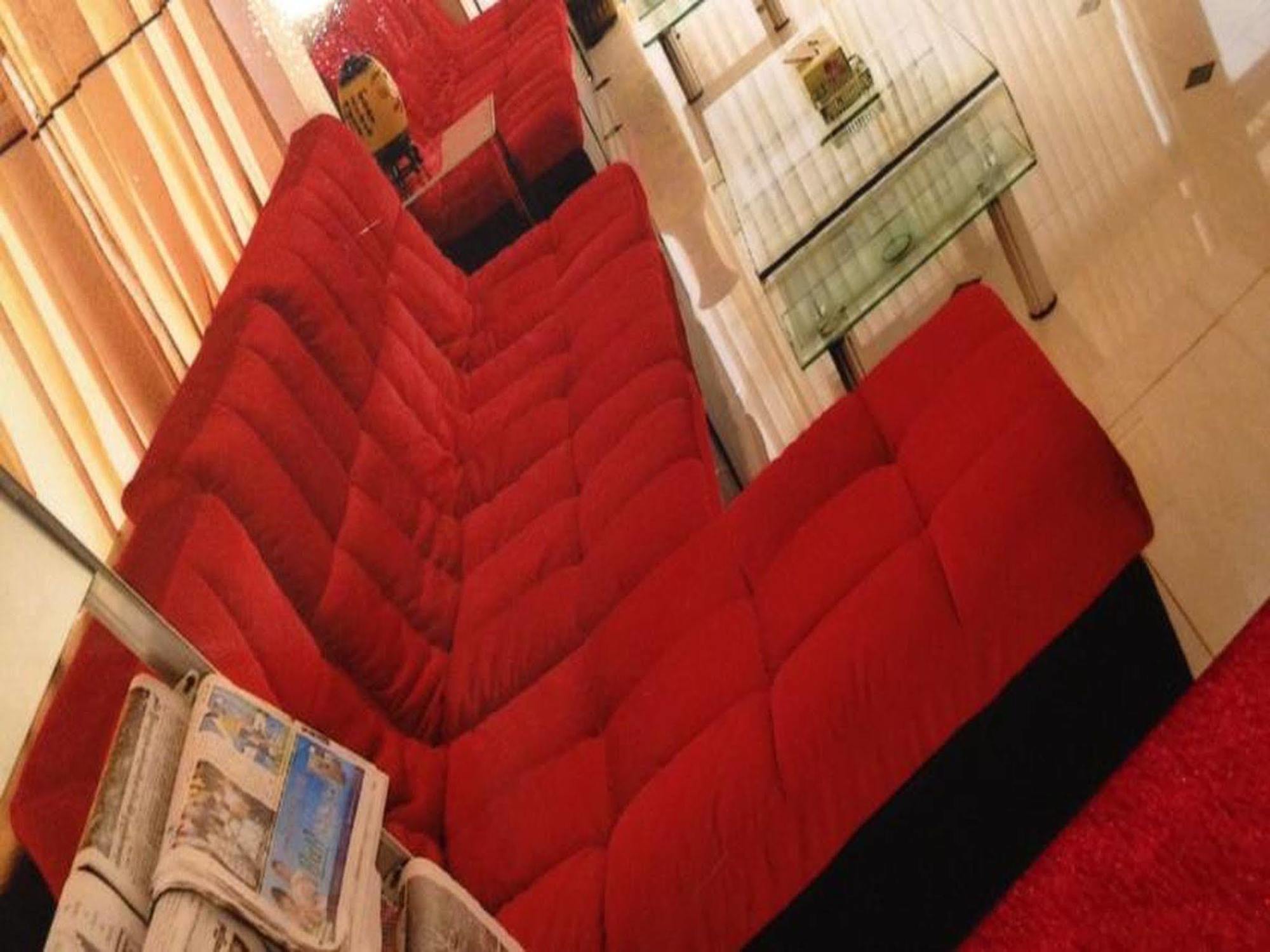 Hotel Myitkyinā Екстериор снимка