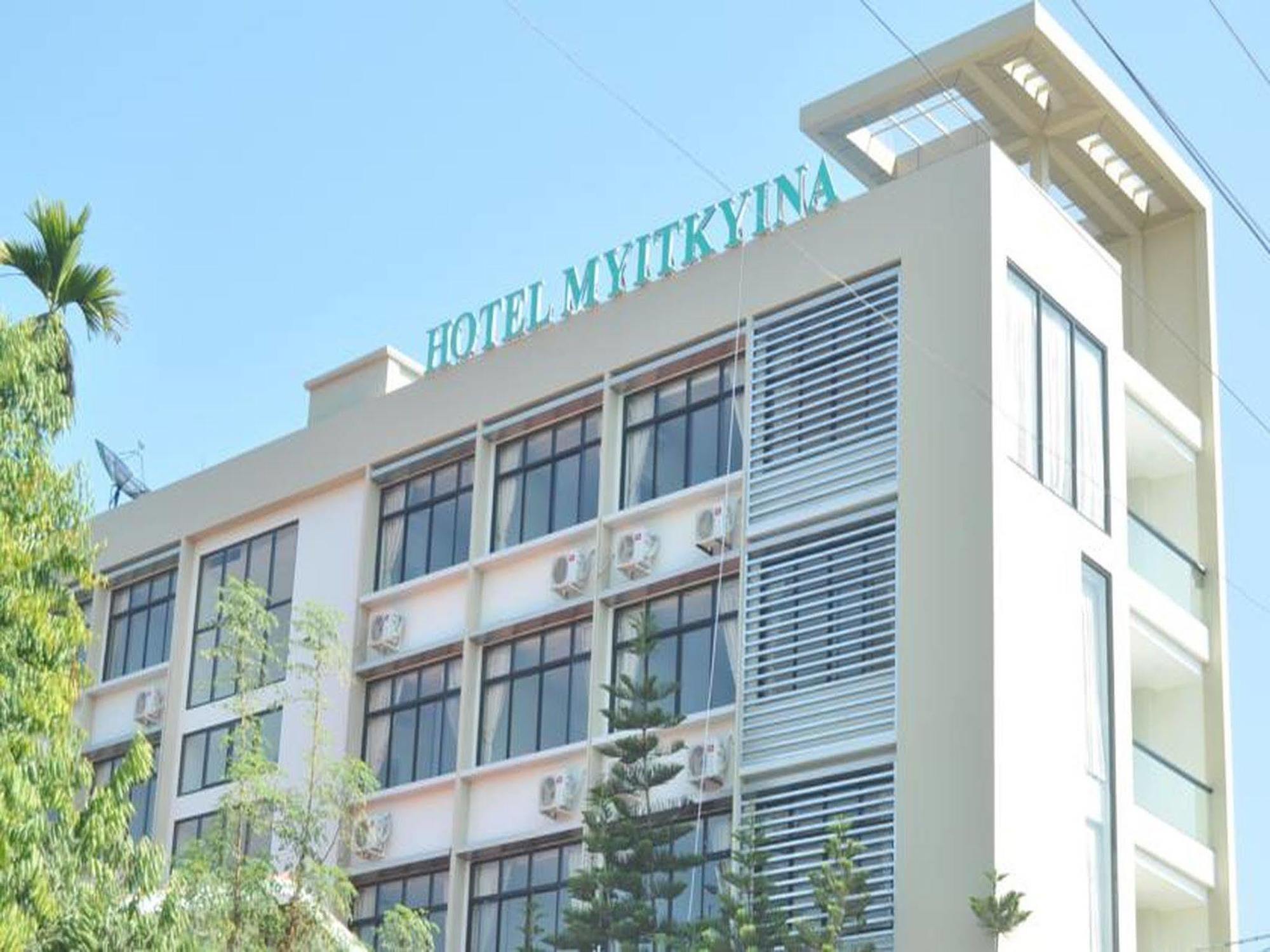 Hotel Myitkyinā Екстериор снимка